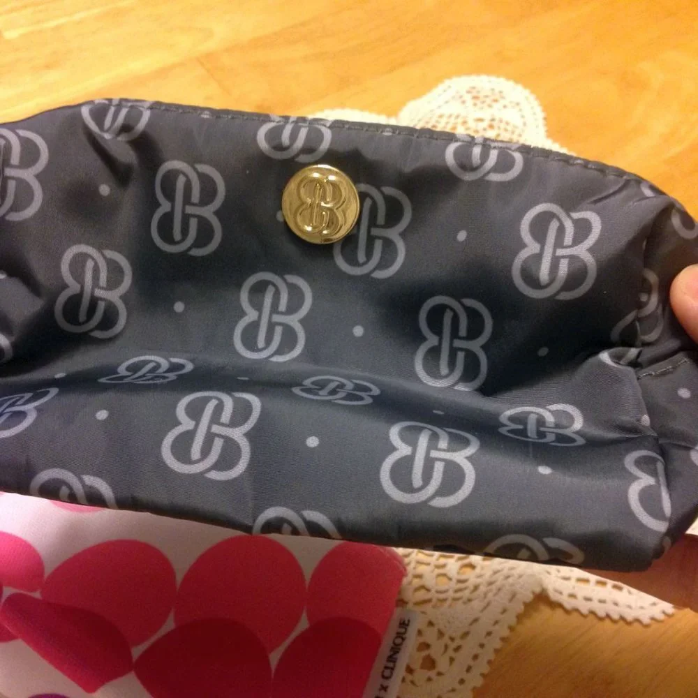 Bill Blass / Clinique Make Up Bags Bundle